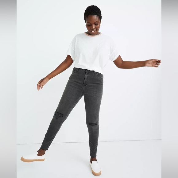 Madewell NWT Petite Curvy High-Rise Skinny Jeans in Black Sea size 26P - Picture 5 of 7